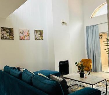 Greater Johannesburg Metropolitan Area Apartment | The Great Escape in North Riding