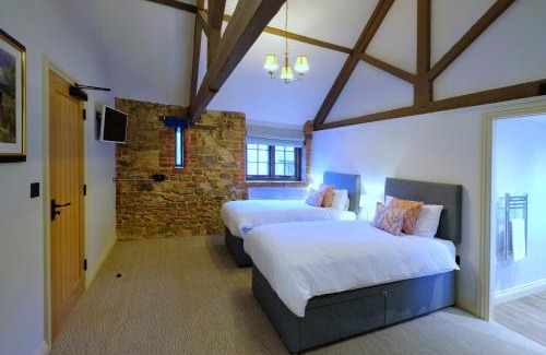 Taunton Hotel | The Greyhound Inn