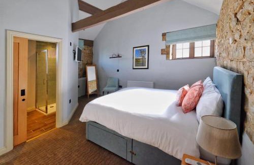 Taunton Hotel | The Greyhound Inn