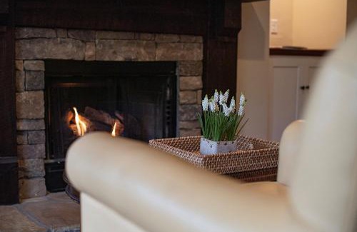 Lake Toxaway Hotel | The Greystone Inn