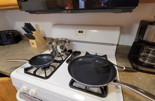 Warrens Cabin | The Grizzly Den Cabin Warrens WI