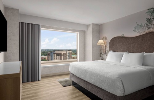Boise Hotel | The Grove Hotel