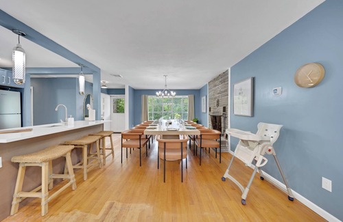 Liberty House | The Grove House - NEW! Luxury Home- Lake Access!