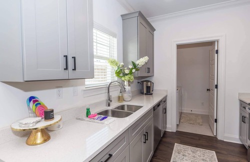 Oxford House | The Grover at Meadowcrest Best Rate for SC GameDay