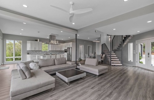 Washington House | The Guest House at Sunset Bluffs – BEST views in Missouri!