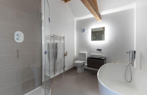 Bucknell Bed & Breakfast | The Hall