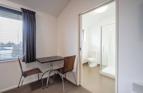 Halswell Hotel | The Halswell Accommodation