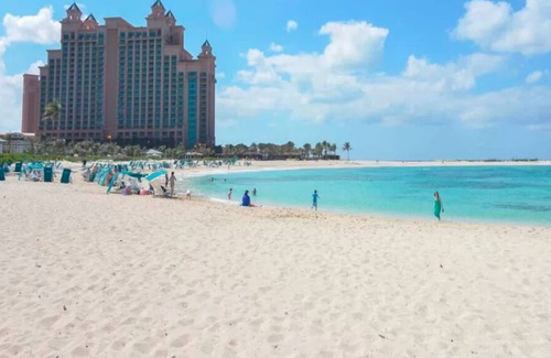 Paradise Island Condo | The Harborside Resort at Atlantis