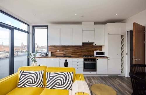 Harlesden Apartment | The Harlesden Classic - Lovely 2 Bdr Flat