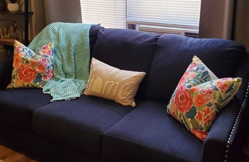 Guthrie House | The Harrison House // Pets Welcome // WIFI