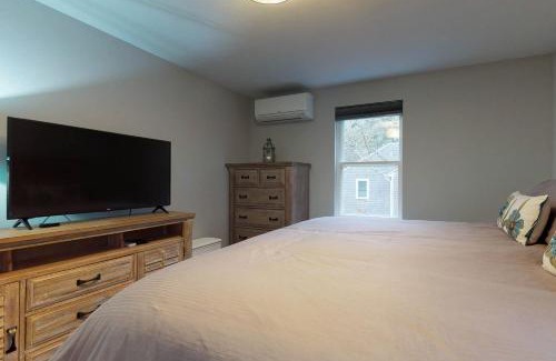 East Harwich House | The Harwich House