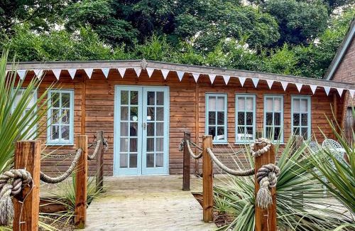 Mayfield House | The Haven Lodge