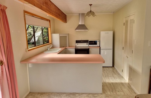 Swanson House | "The Haven' Swanson,npeaceful semi-rural lifestyle living.