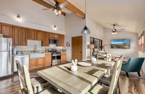 Markleeville Cabin | THE HAWK'S NEST RETREAT - A Stunning Family and Corporate Retreat