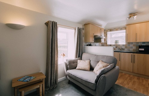 St Ives Cottage | The Hayloft - sleeps 4 guests in 2 bedrooms