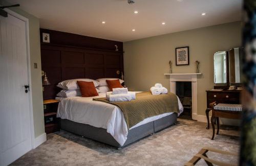 Llandaff Hotel | The Heathcock Boutique Hotel - Room 2