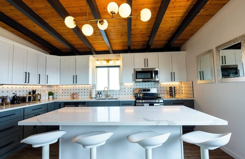 Twentynine Palms House | The Henge: Dome w/AC HotTub FirePit Near JTNP