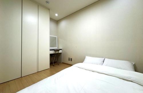 Yeon-dong Apartment | The Hide City