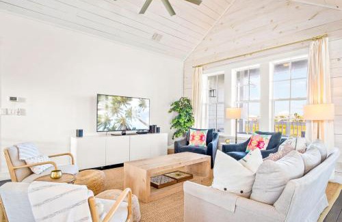 Cinnamon Shore House | The Hideaway 249 HI