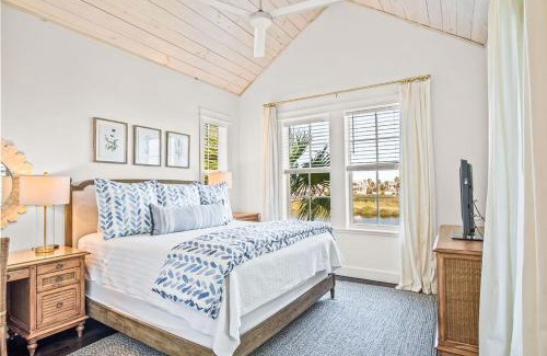 Cinnamon Shore House | The Hideaway 249 HI