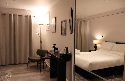 Warlingham House | The Hideaway
