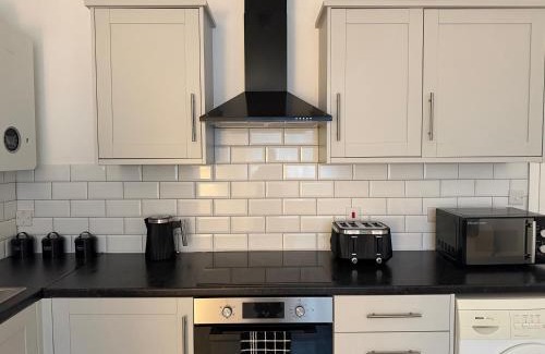 Watford Apartment | The Hideaway