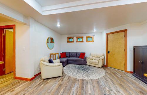 Langley House | The Hideaway