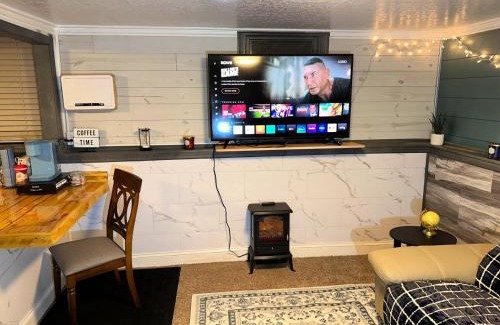 Moorhead Apartment | THE HIDEOUT 2pm Checkout