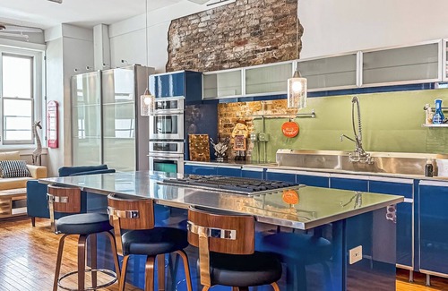 Central Business District House | The Historic Lyric Penthouse with Private Rooftop