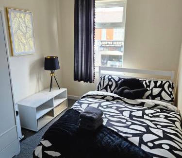 Walkden Apartment | The Hive at 205