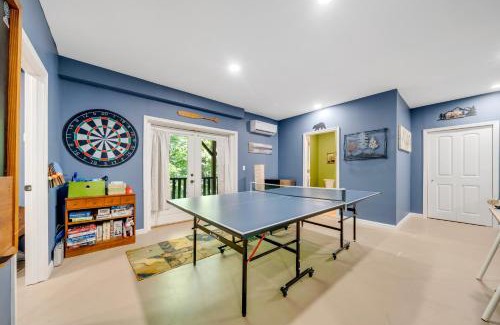 Lake Lure House | The Holiday Cabin at Lake Lure