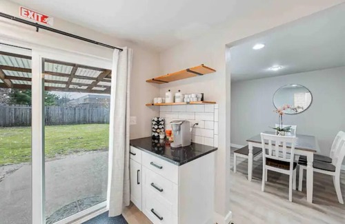 Lacey House | The Homey House close to Everything!