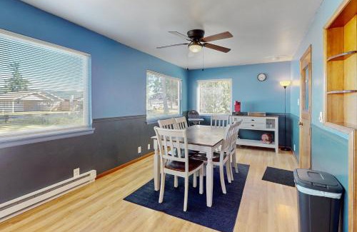 Hoodsport House | The Hoodsport Hideaway