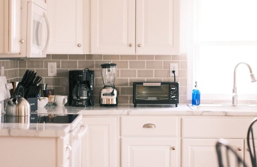 Hendersonville House | The Horse Shoe Farm