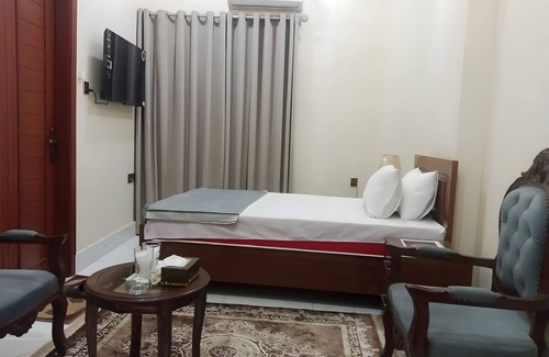 Sukkur Hotel | The Hotel 786