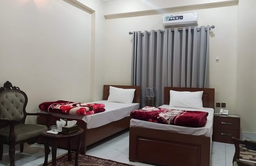 Sukkur Hotel | The Hotel 786