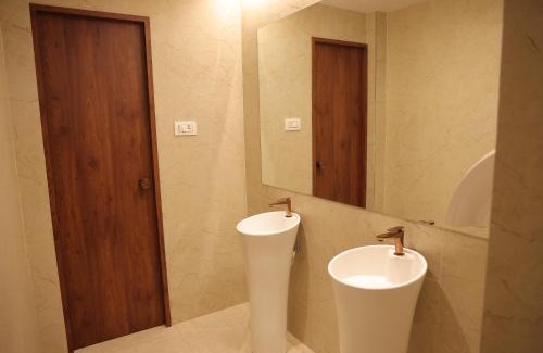 Palayankottai Hotel | The Hotel Raja Palace