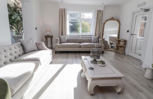 Winterley House | The House at School Farm