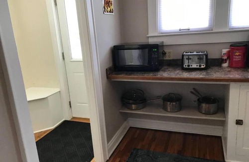 Clintonville Apartment | The House Hotels - New Crestview