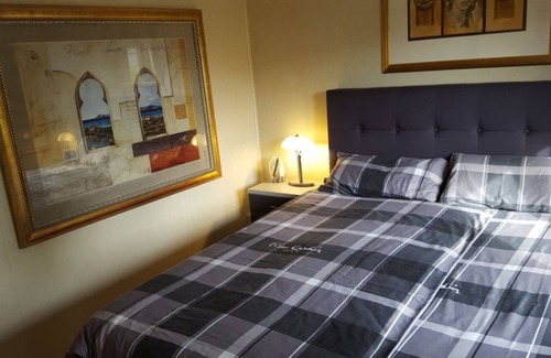 Sint-Annaland Ski Chalet | The house was sold. You can no longer book it.