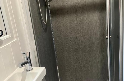 Sudbury Other | The Hut at High Street Farm