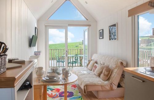 Lifton House | The I-Hut - Uk48330