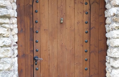 Saint-Andre-de-Lidon Ski Chalet | THE IDYLLIC