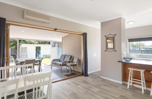 Narooma House | The Inlet Cottage
