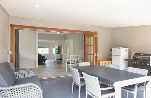 Narooma House | The Inlet Cottage