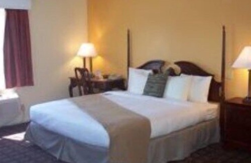 Wyomissing Hotel | The Inn at Reading Hotel and Conference Center