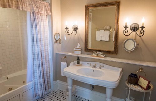 Shadyside Hotel | The Inn on Negley
