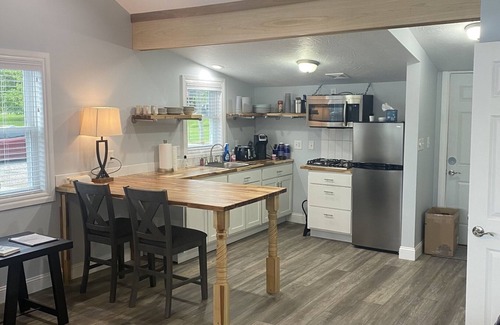 Millersport Apartment | The “Inn” – On the water, bring your boat – Cozy and Clean! #5