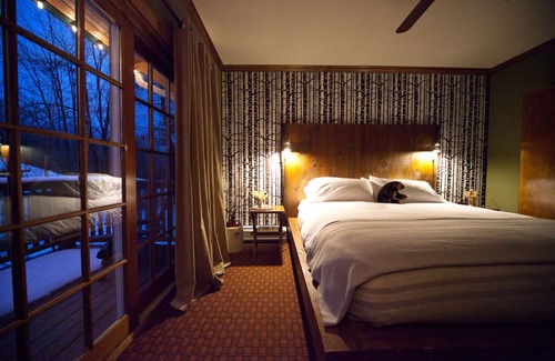 Montgomery Center Hotel | The Inn