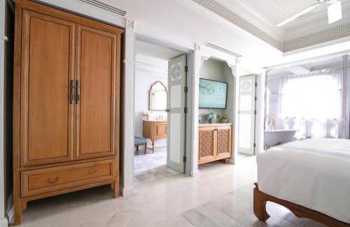 Old City Hotel | The Inside House